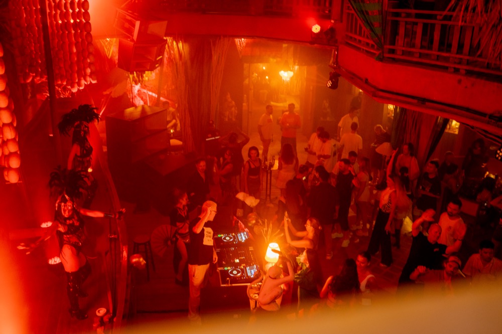 BABOU Club & Lounge