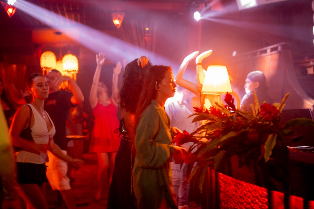 BABOU Club & Lounge